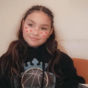 Meet your Posher, Marie